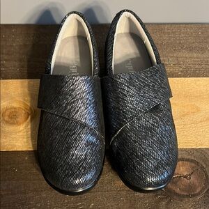 Alegria Lauryn Metallic Silver Blue Comfort Shoe LAU-853 SZ 40